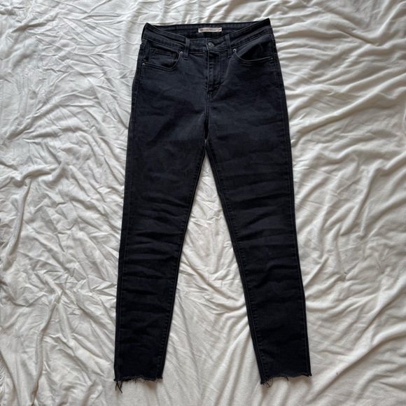 Levi’s 721 High Rise Skinny Jeans - Picture 3 of 8